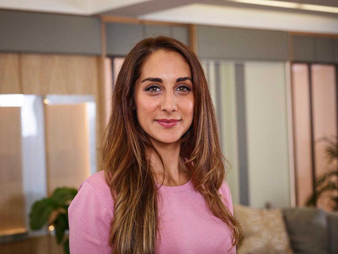 Dr. Sara Kayat